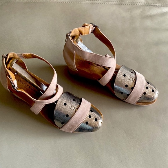 LUCKY BRAND |‎  Karston Wedge Beige Suede Sandal | Size 8.5/39 - Picture 7 of 14